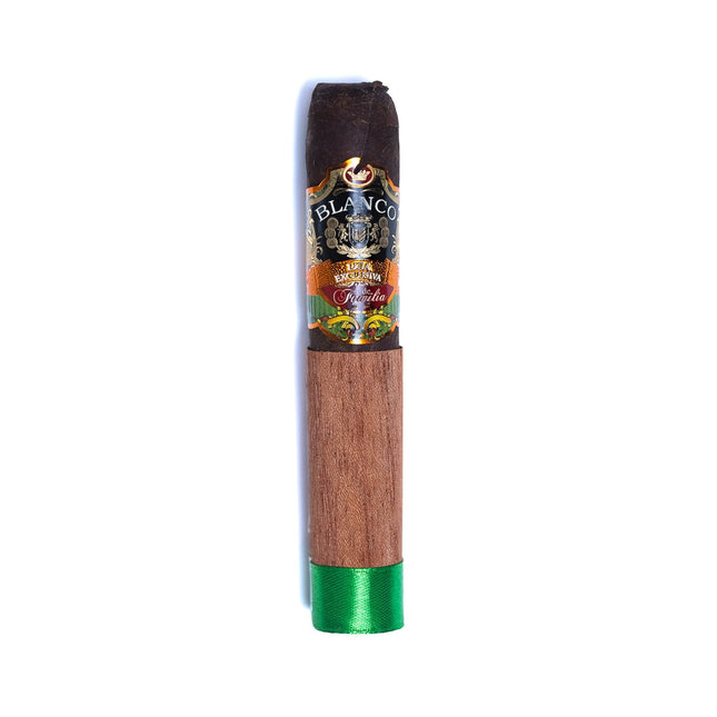 Blanco Liga Exclusiva de Familia Maduro