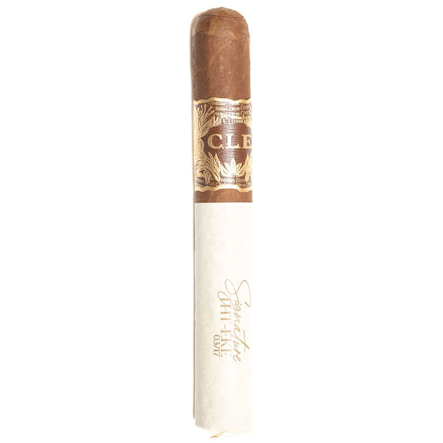 CLE Signature THT-EKE 03/17