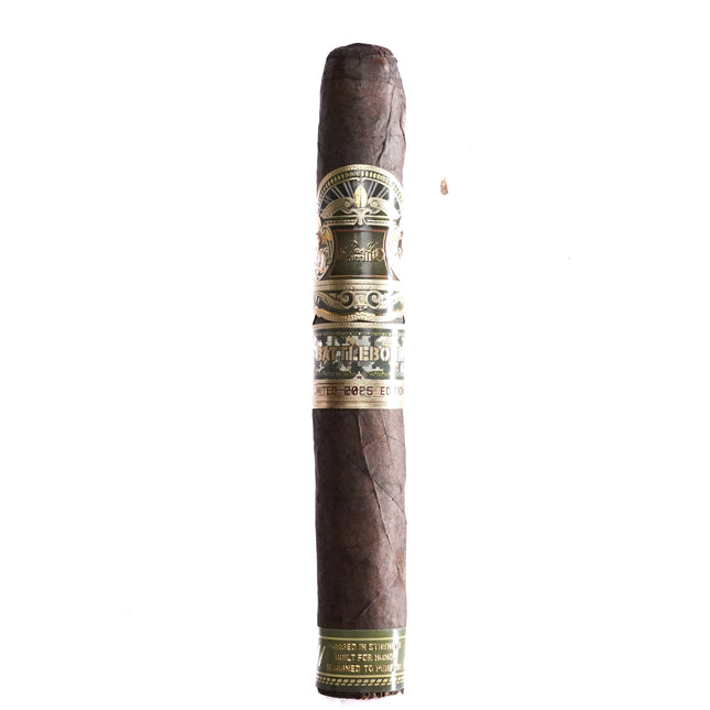 Casa Carrillo Battleborn Toro