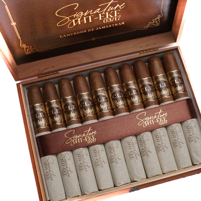 CLE Signature THT-EKE 03/17 11/18 by Eiroa