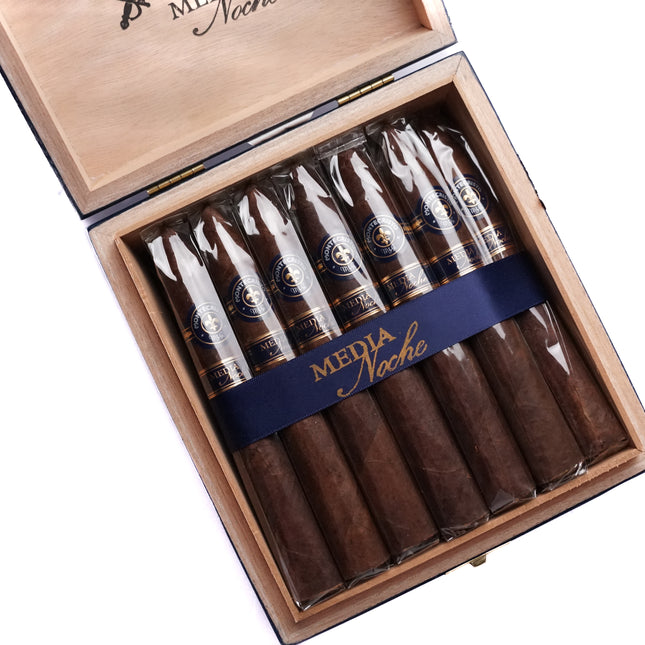 Montecristo Media Noche No. 2 Torpedo