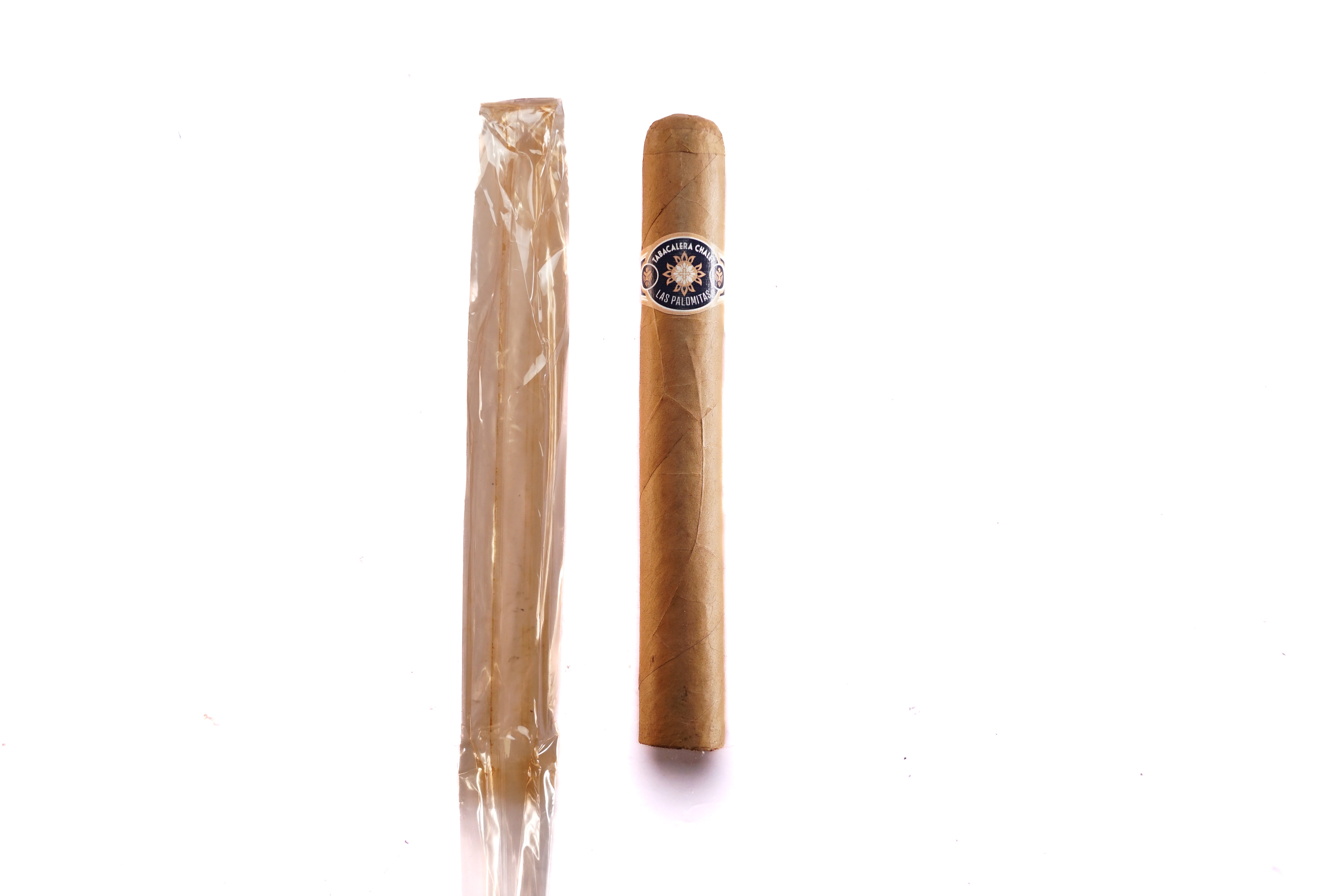 how much tobacco can i bring into australia How many cigarettes are allowed when traveling to Australia?
