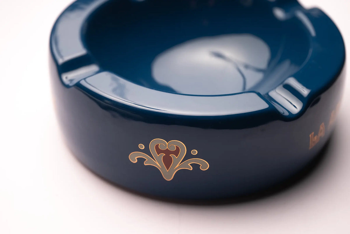 La Aroma De Cuba Ashtray – Privada Cigar Club