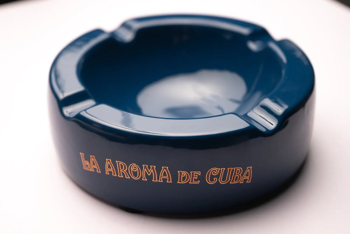 La Aroma De Cuba Ashtray – Privada Cigar Club
