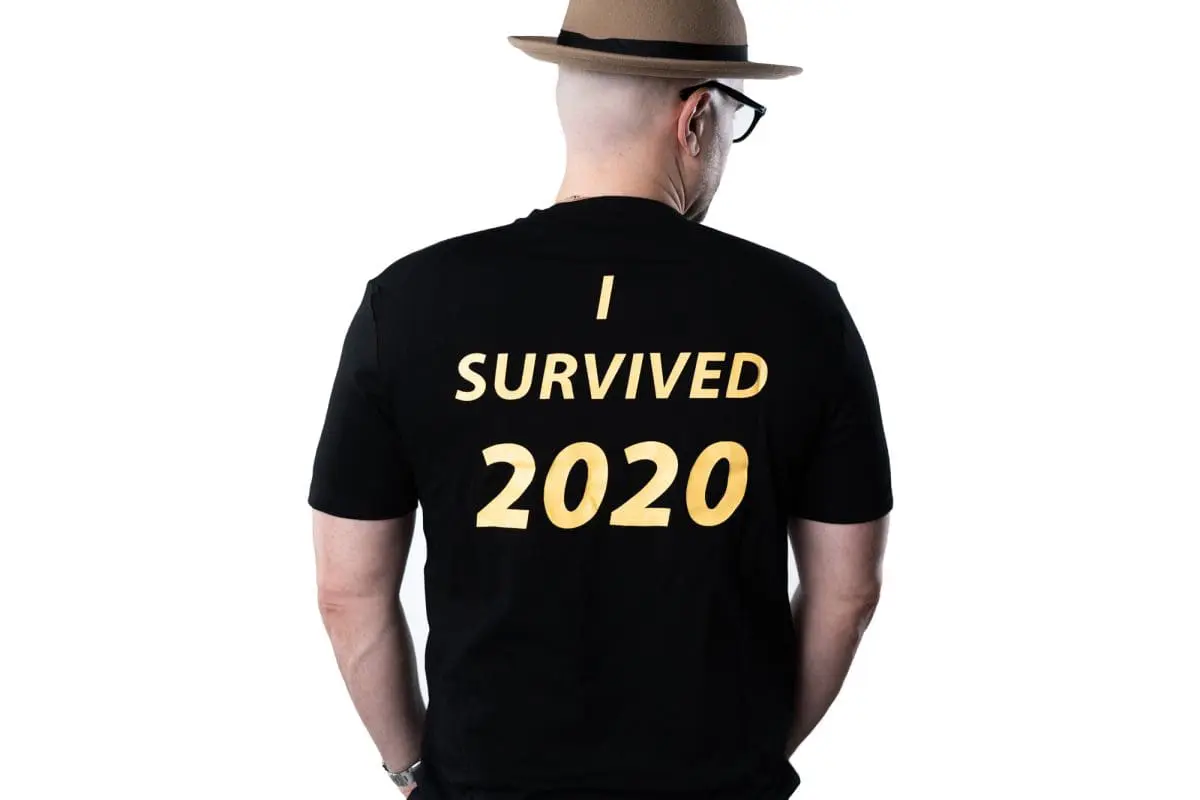 Privada Cigar Club I Survived 2020 Black Tee