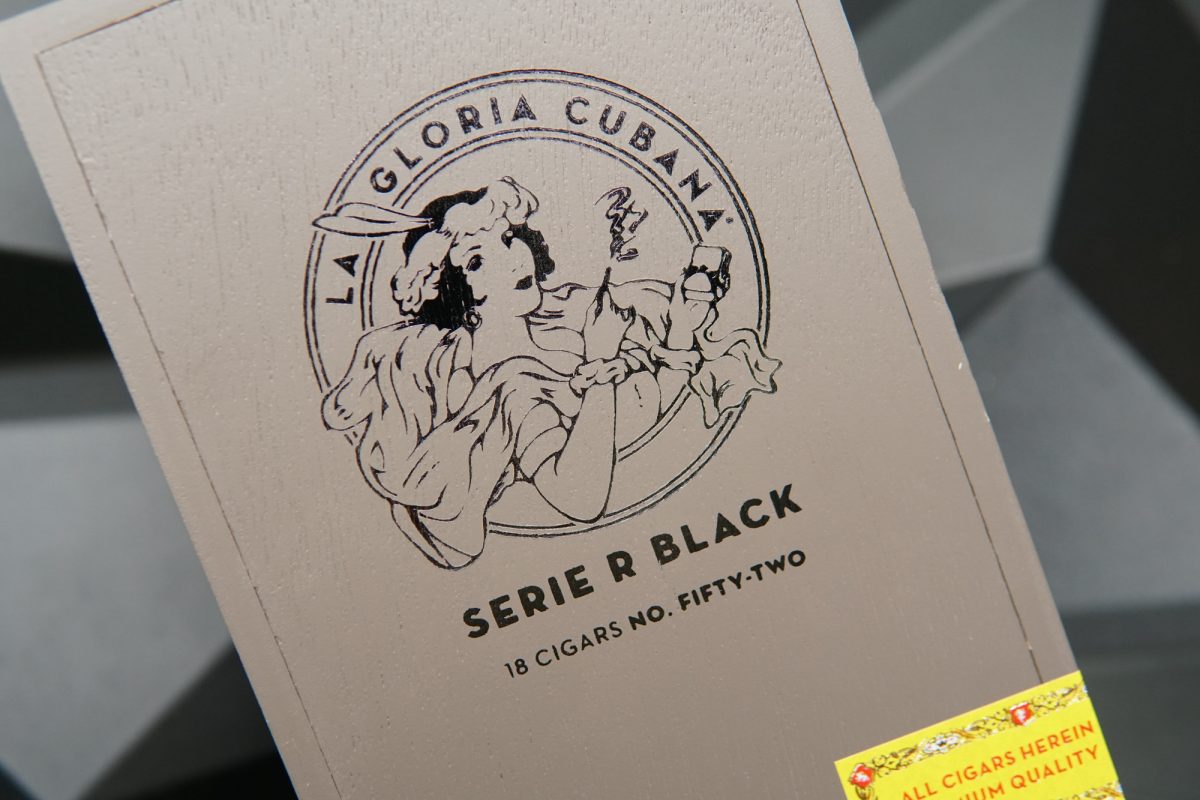 La Gloria Cubana Series Black Cigars