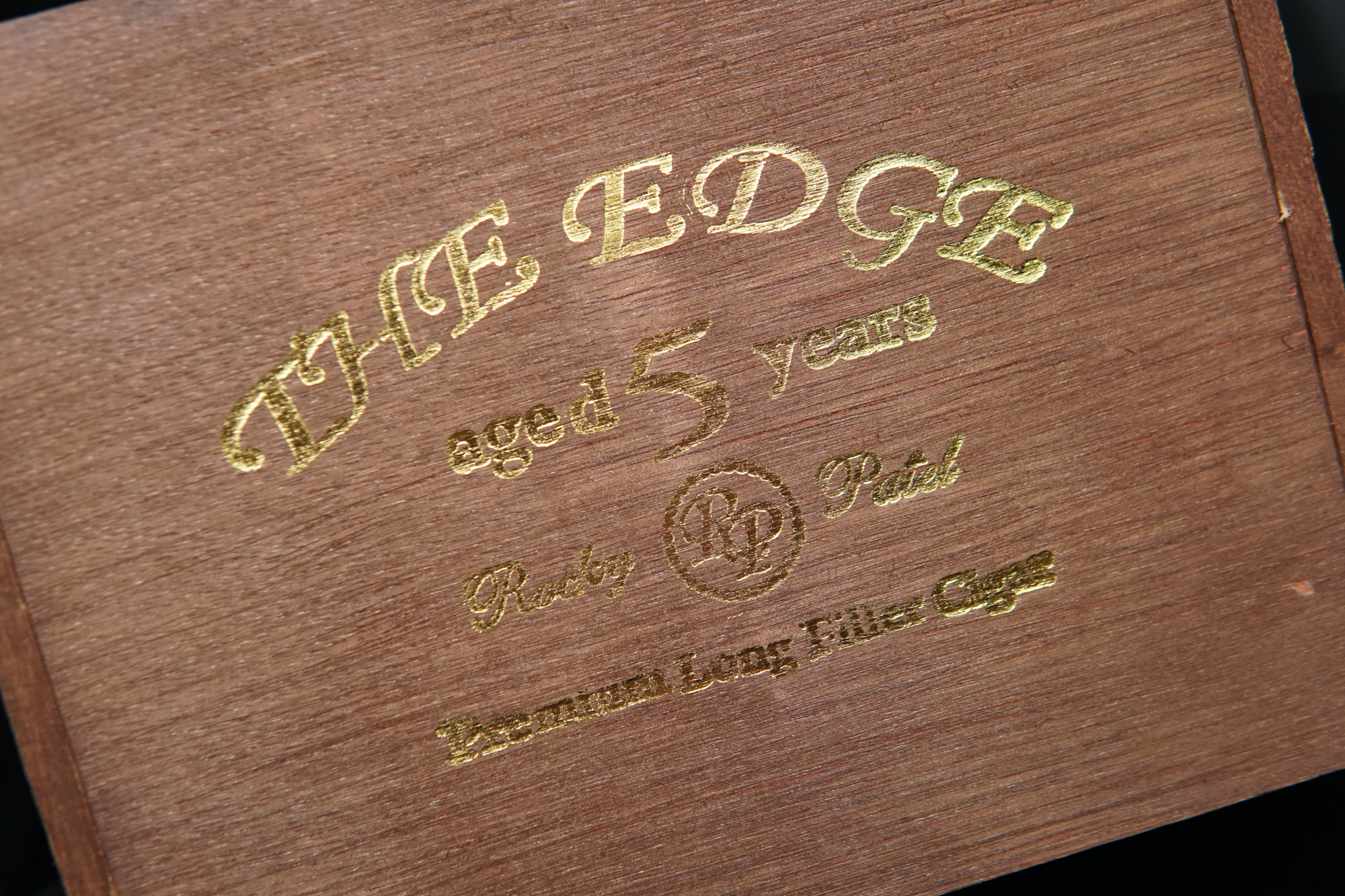 The edge cigar box