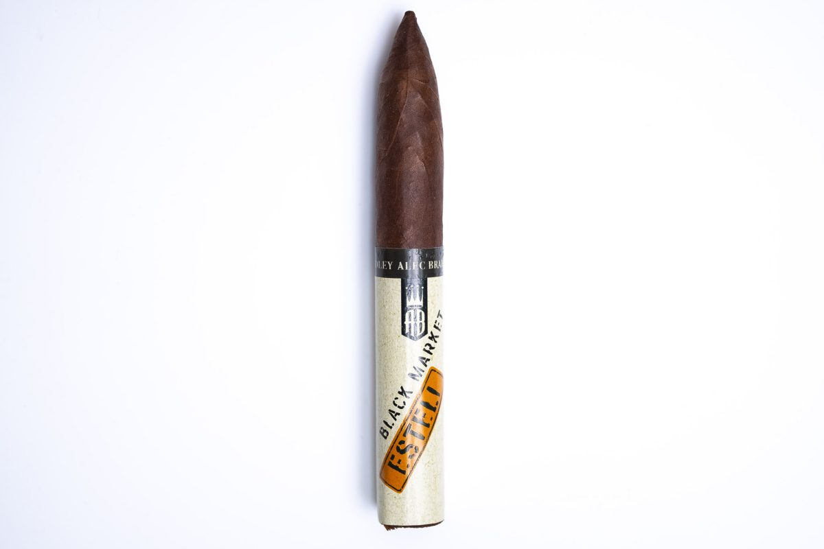 Alec Bradley Black Market Esteli Torpedo cigar