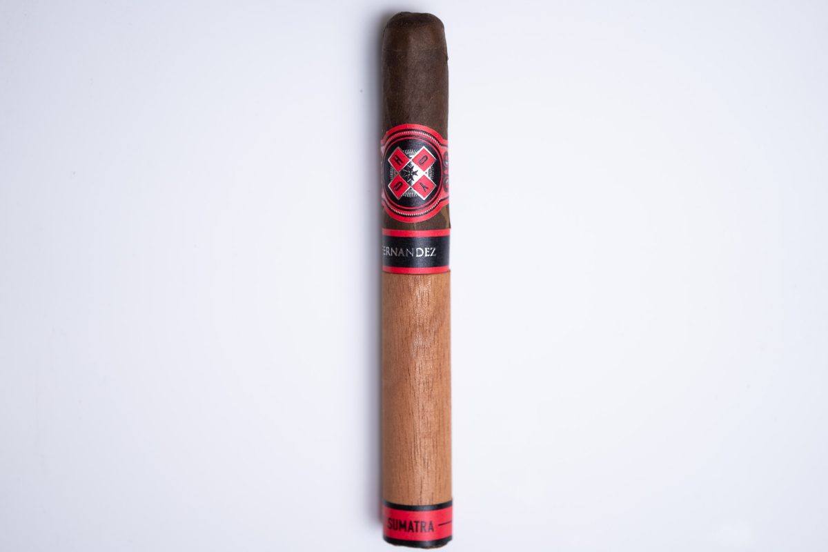 Hoyo La Amistad Dark Sumatra cigar