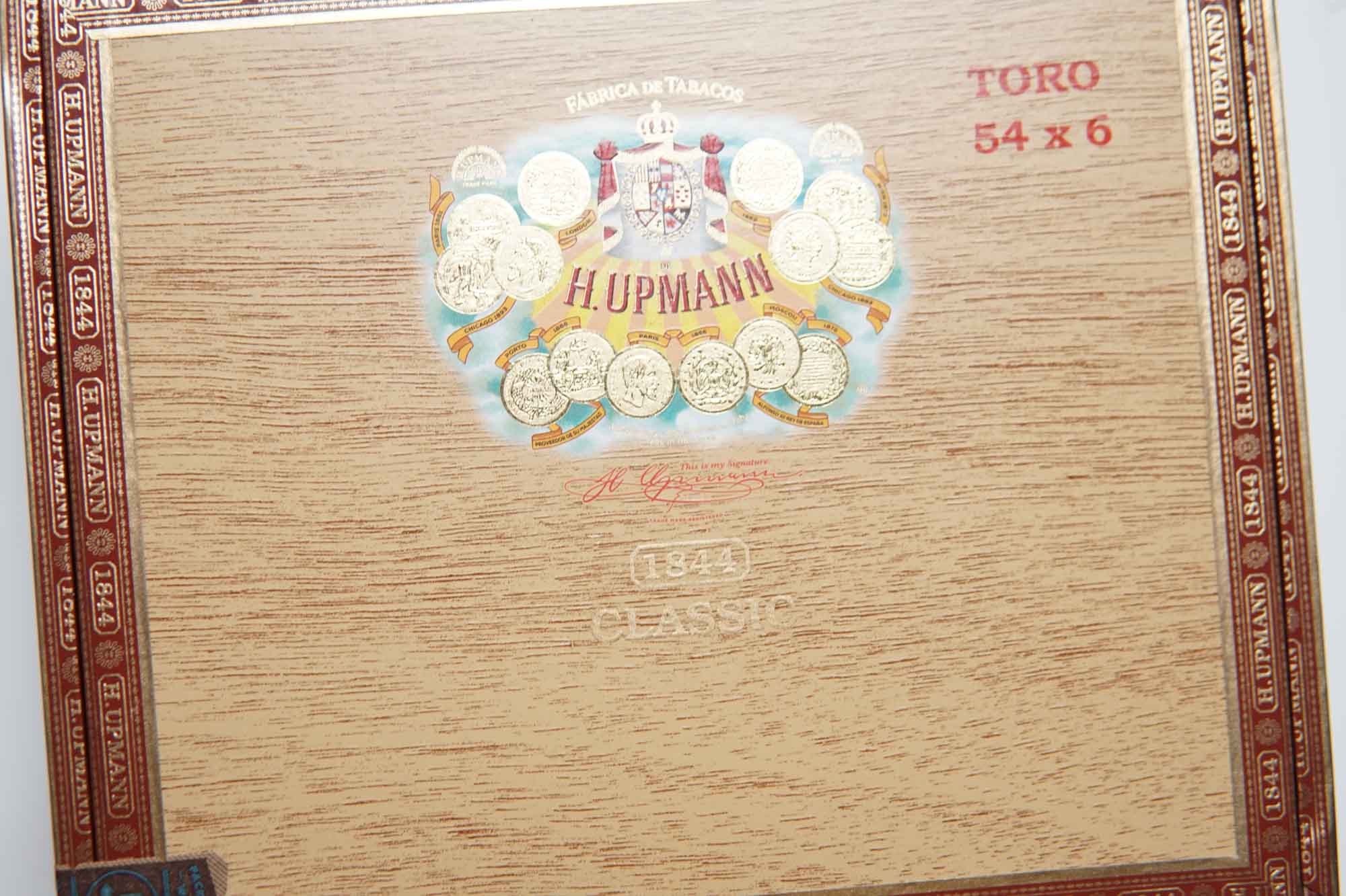 H Upmann Classic Cigar Box